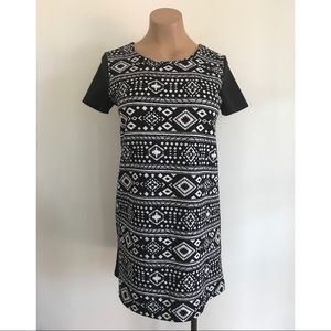Black and white geometric shift dress